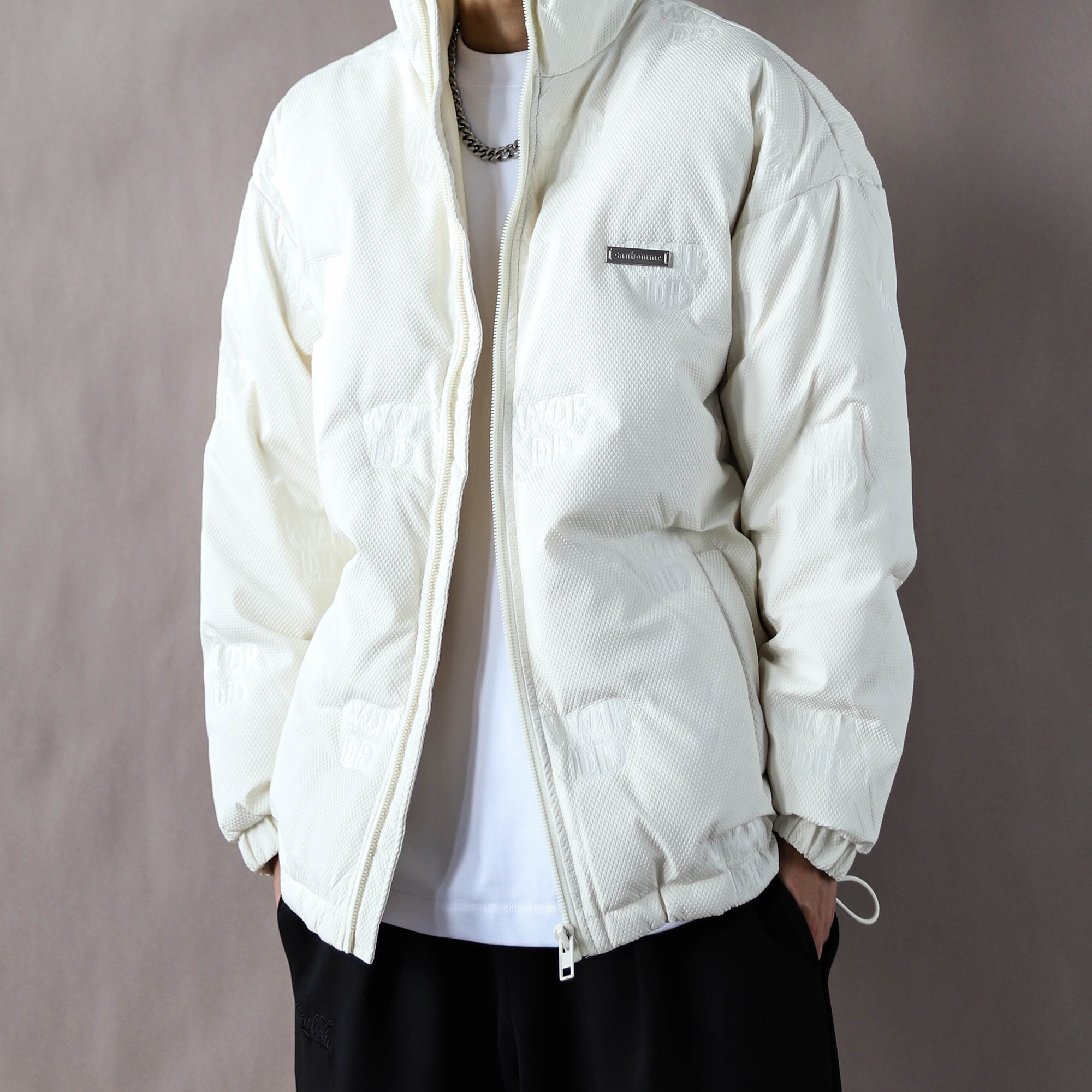 2025冬季轻薄短款羽绒服男士白鸭绒大码翻领男装米色防寒服外套