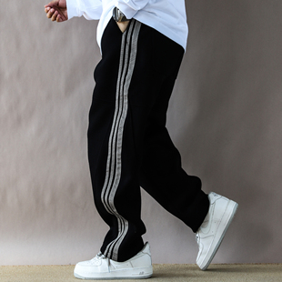 美式复古重磅卫裤男春秋宽松休闲2025新款长裤直筒裤条纹运动黑色