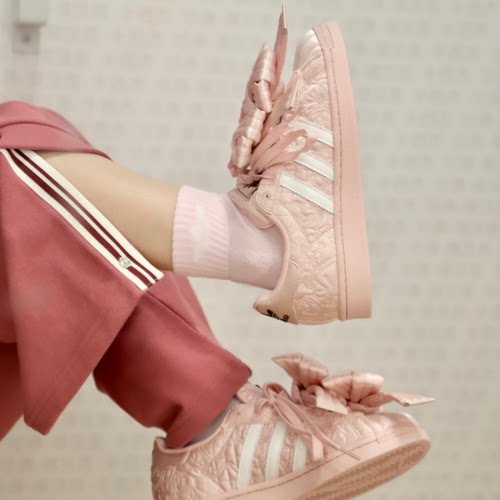 Adidas/阿迪达斯官方正品三叶草女士休闲经典贝壳头板鞋JQ8737