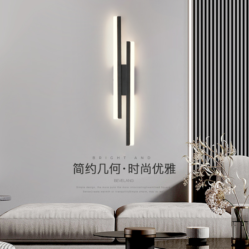 极简长条客厅电视背景墙灯