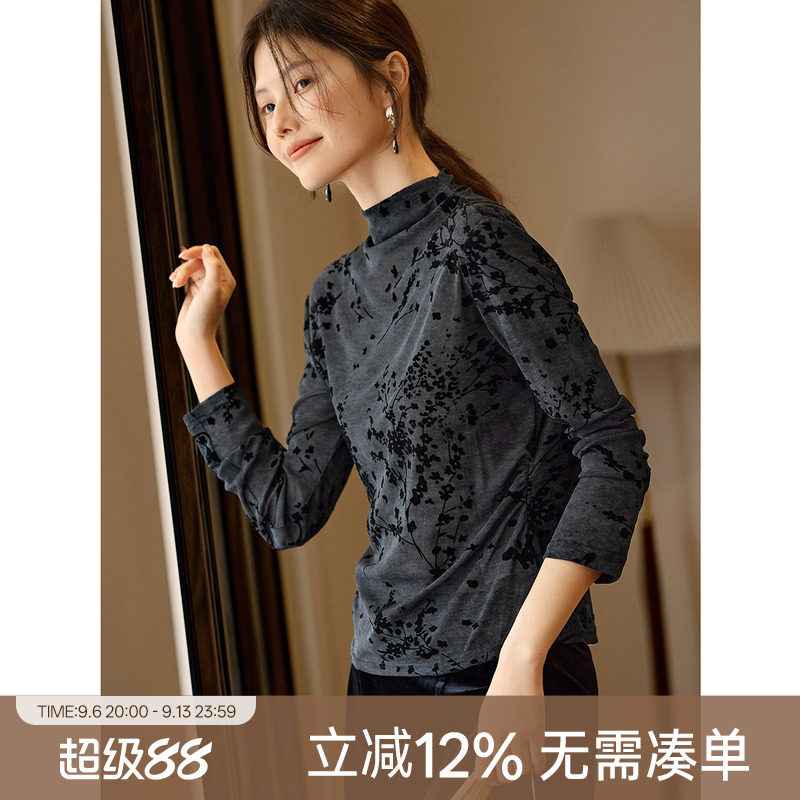 XWI欣未黑色植绒印花半高领打底衫女2026冬季修身显瘦小蛮腰上衣图片