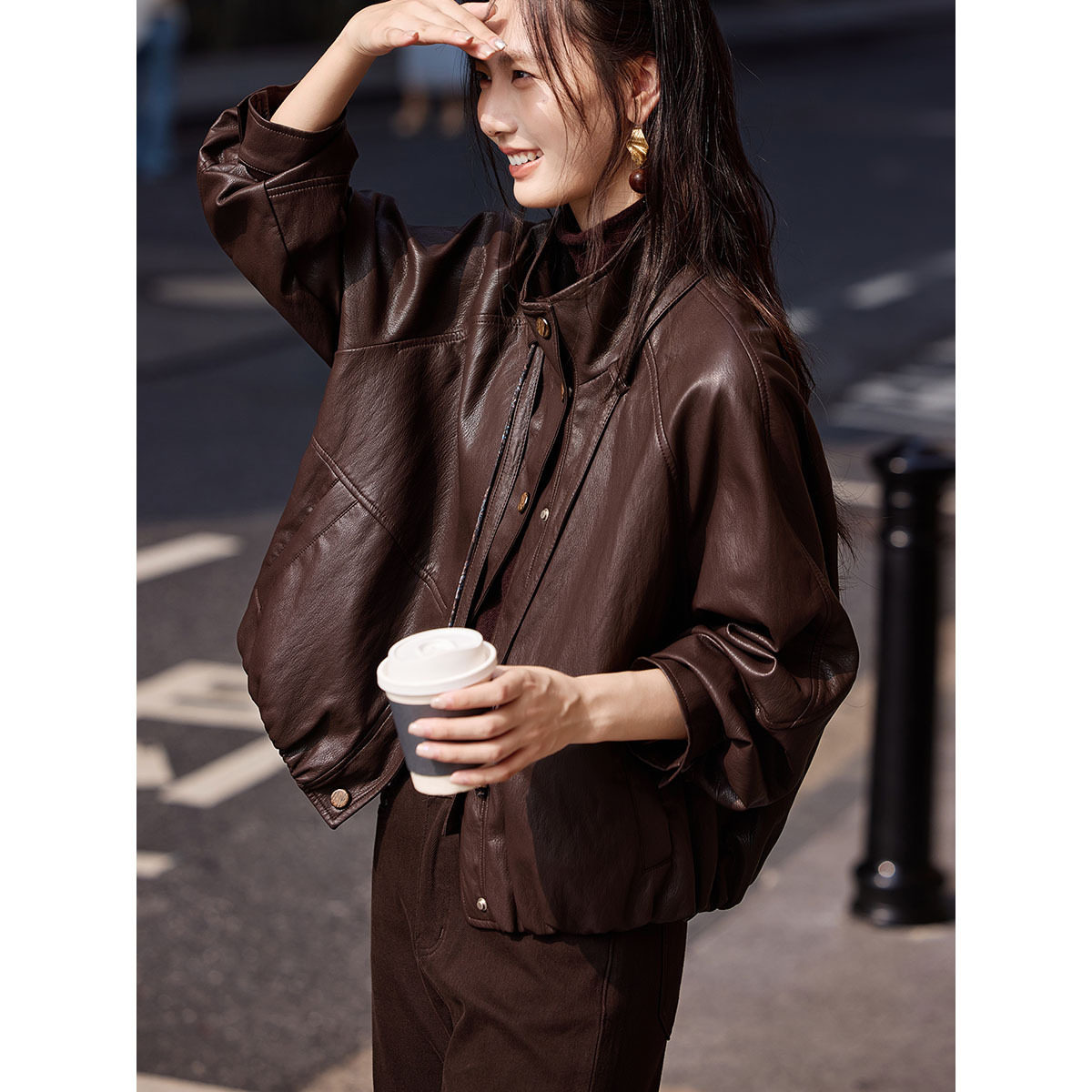 XWI欣未复古做旧皮衣女士2026年秋新款工装风质感摩登短外套上衣