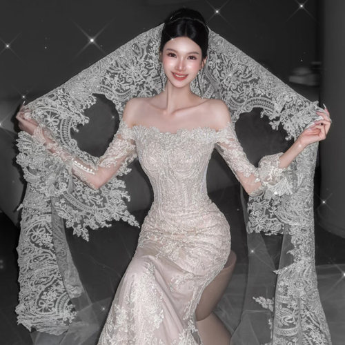 2025新款法式鱼尾婚纱新娘主纱