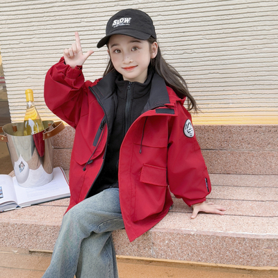 儿童冲锋衣三合一可拆卸2025新款秋季小童女户外风衣女童秋冬外套