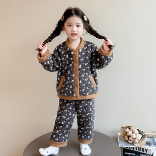 女童套装2026新款洋气可爱中小童撞色波点针织开衫黄色半身裙