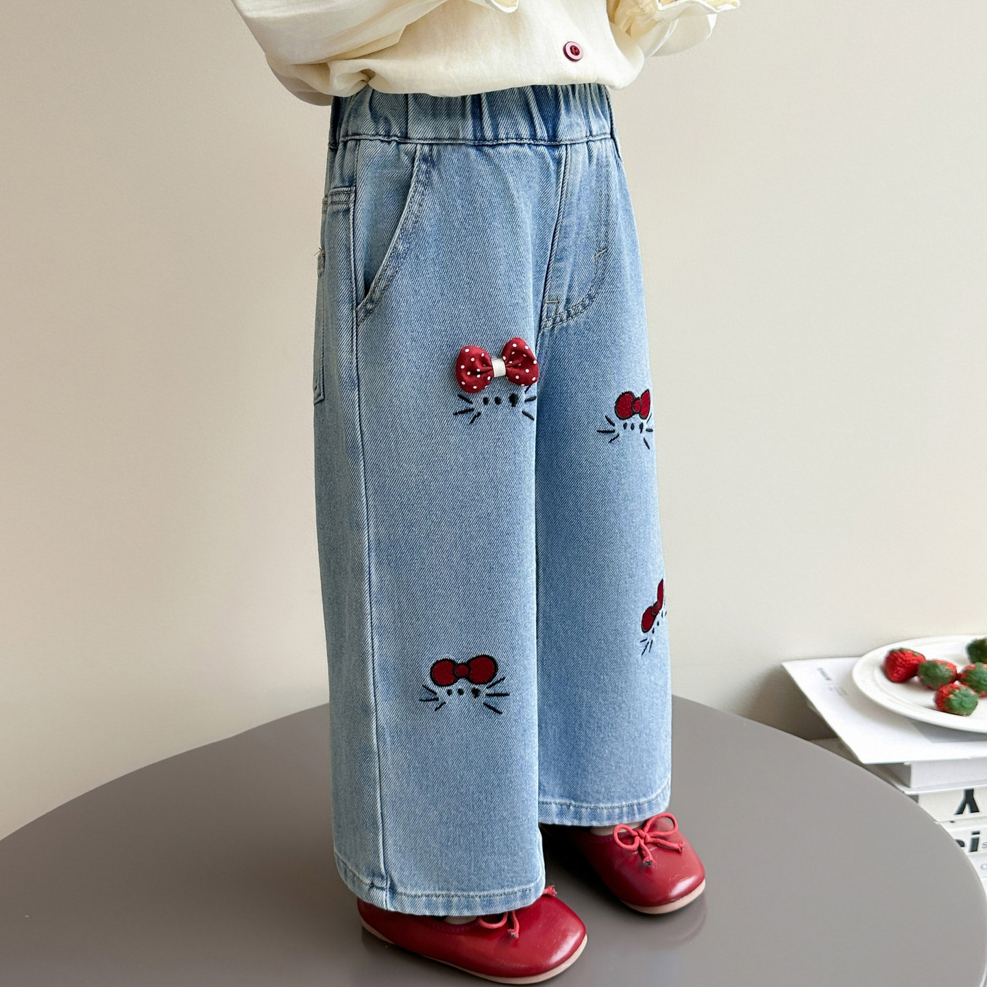 女童KT猫刺绣牛仔裤春秋新款儿童宽松直筒阔腿裤宝宝百搭休闲裤,童装/婴儿装/亲子装,裤子,淘宝优惠券,粉丝福利购,淘宝优惠卷