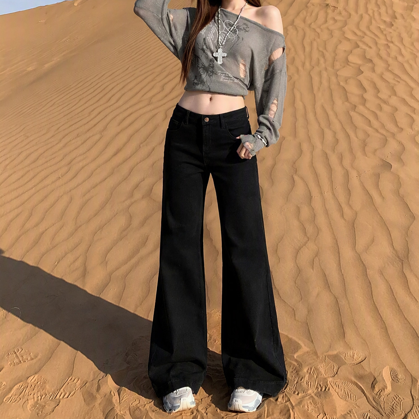 黑色美式窄版中低腰直筒牛仔裤女2026秋装新款宽松显瘦阔腿拖地裤