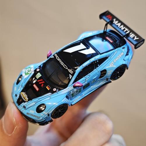 TH保时捷911gt3r勒芒24#92号冠军1:64合金汽车模型跑车th车模119