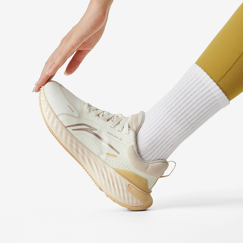 李宁2025春秋款防护云女子休闲防泼水减震回弹运动鞋AGLU244-B品,运动鞋new,运动休闲鞋,淘宝优惠券,粉丝福利购,淘宝优惠卷