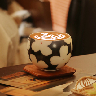 旷野集 四叶草蛋形手握杯子景德镇釉下彩手绘蛋杯拉花精致咖啡杯