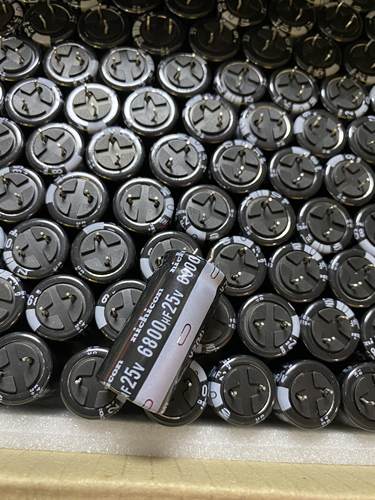 Nichicon进口电解电容25V6800UF 18X35 尼吉康 VZ系列 105度 短脚