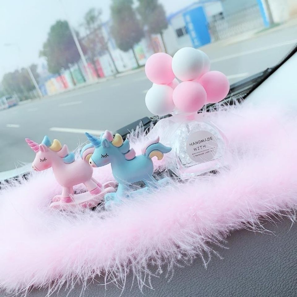 汽车摆件独角兽小马树脂车载创意可爱车内饰品少女心告白气球香氛