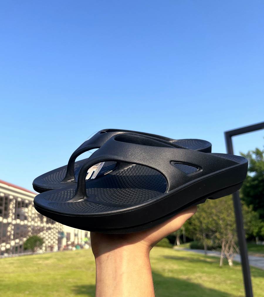 青蛙原品 外贸原单出日单MOZ防臭无味厚底防滑带足弓夹脚拖鞋