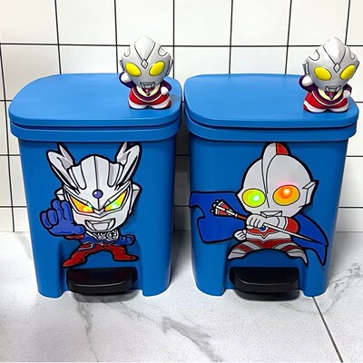 发光赛罗奥特曼垃圾桶家用装饰