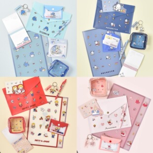 现货 日本三丽鸥昭和复古风按扣A5PVC文件便利贴收纳袋三连钥匙扣