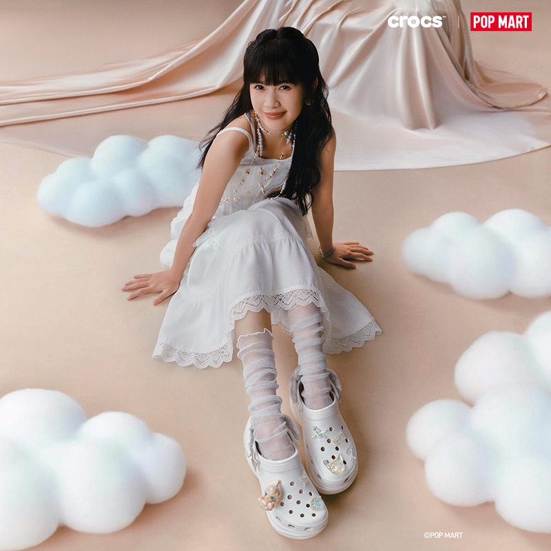 Crocs｜泡泡玛特 MOLLY联名系列 Baby Molly炫光小鲸鱼洞洞鞋