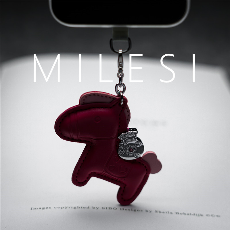 米勒斯手机挂饰马上有钱精致高端