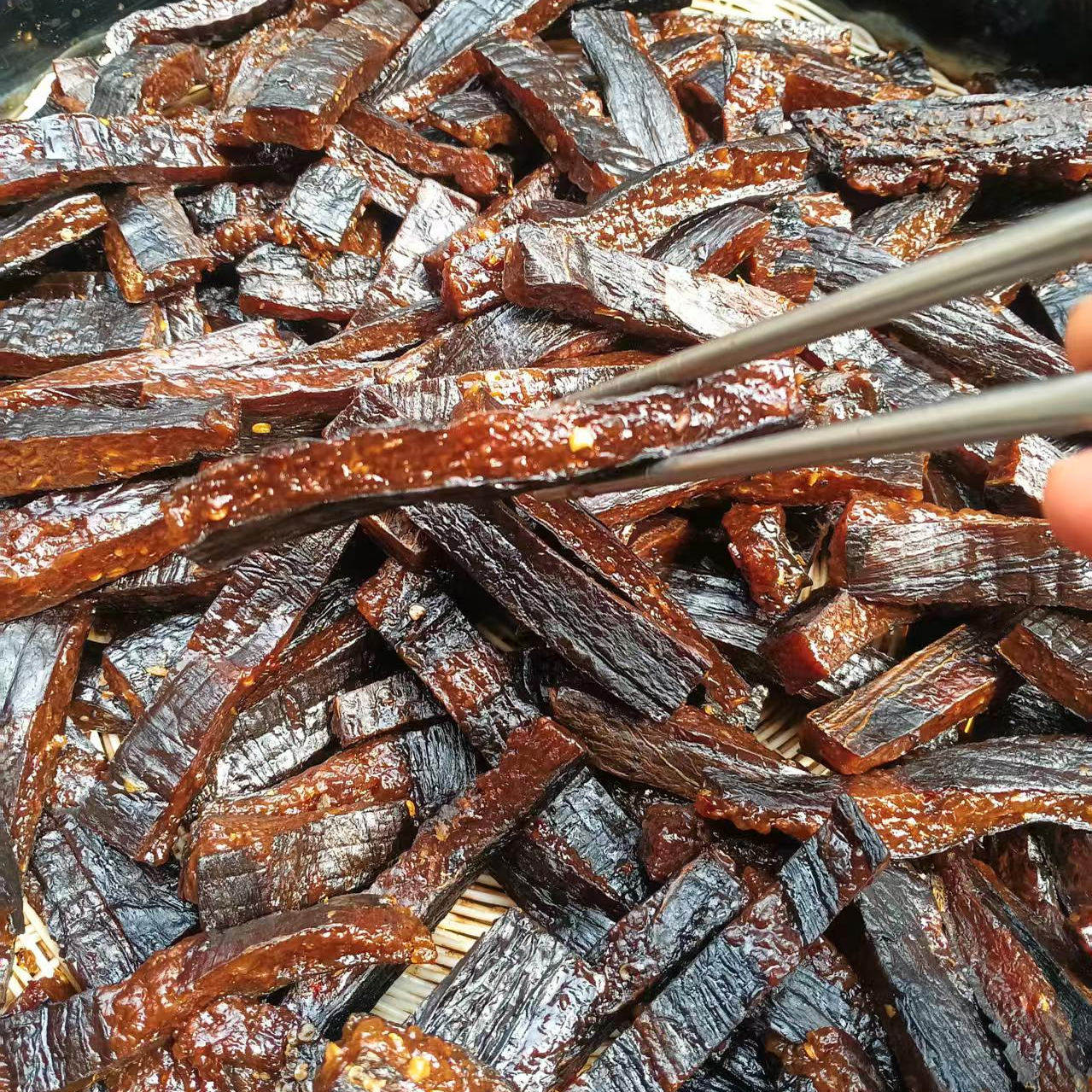 茄子干甜辣江西特产上饶农家自制茄子脯软糯香甜微辣开袋即食微甜