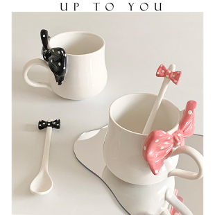 SHˇ设计款 ins立体蝴蝶结水杯女生高颜值带勺马克杯大容量送女友