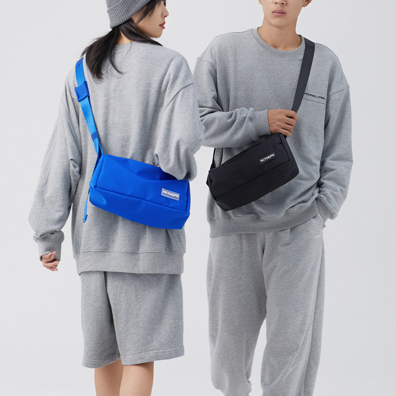 小众设计挎包情侣款新款枕头包吐司包潮牌小方包休闲出行斜挎包女,箱包皮具/热销女包/男包,男士包袋,淘宝优惠券,粉丝福利购,淘宝优惠卷