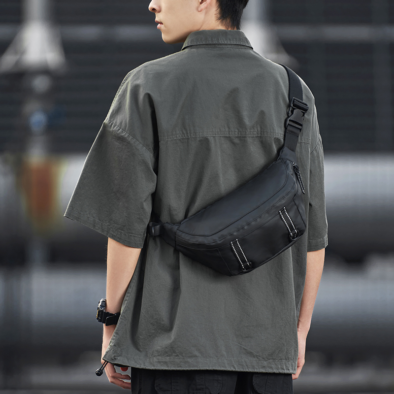 木村耀司男生斜挎包运动潮牌胸包