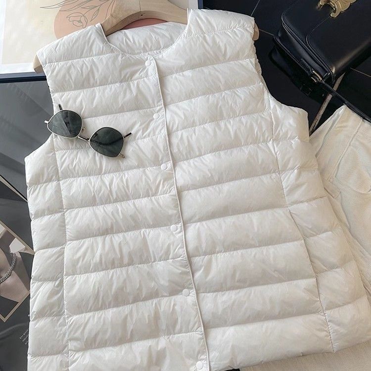 秋冬2025鸭绒内胆新款羽绒服马甲保暖圆领背心轻薄短款坎肩内穿