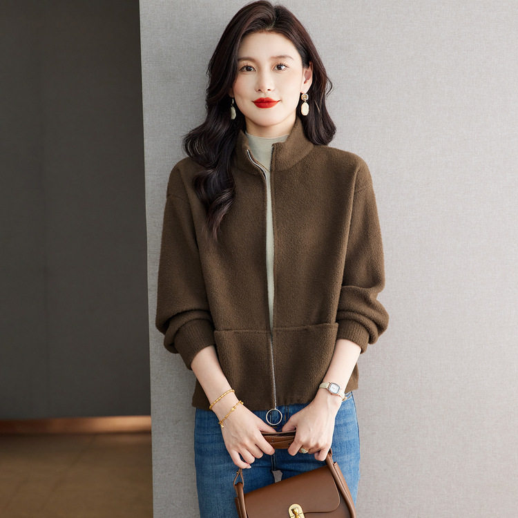 中年妈妈春秋季短外套女士2025新款宽松口袋仿水貂绒开衫外搭上衣,女装/女士精品,中老年女装,淘宝优惠券,粉丝福利购,淘宝优惠卷