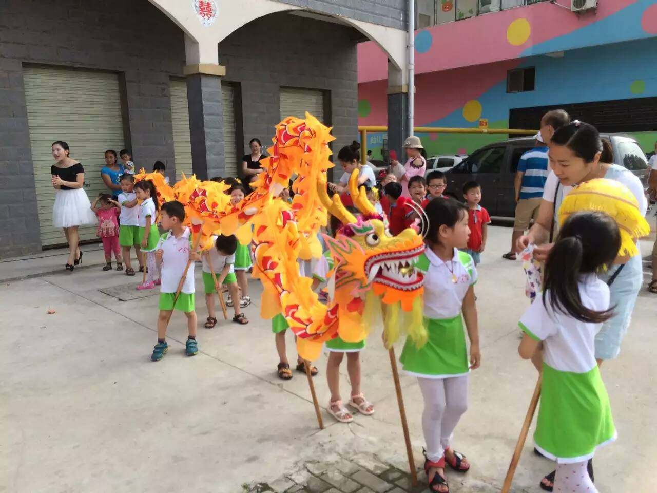 6号儿童舞龙道具幼儿园表演小孩子龙灯学生龙头舞龙舞狮绸缎布龙