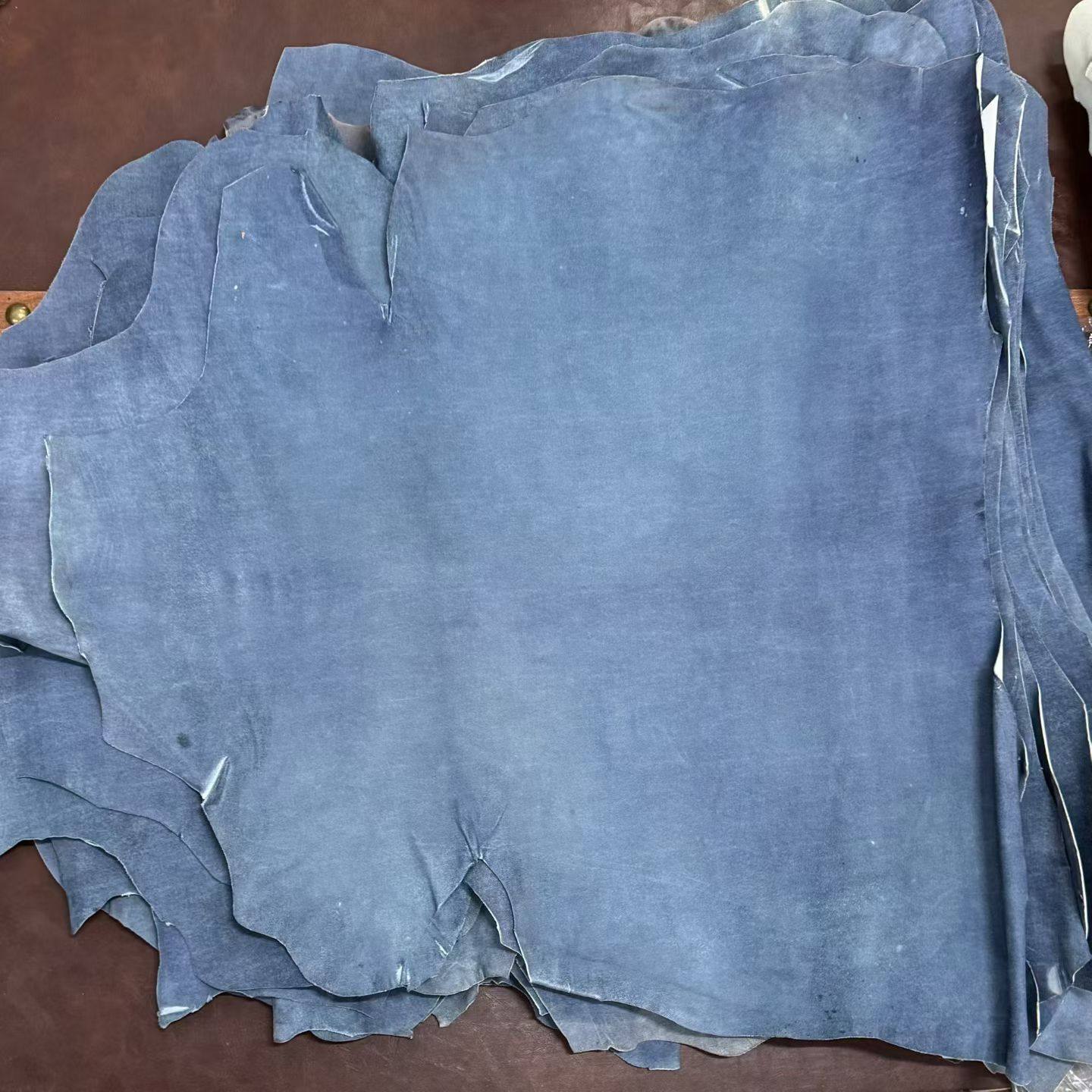 牛仔色！小羊羔！牛仔蓝小羊皮3-4尺 0.8mm 30/张 随机发