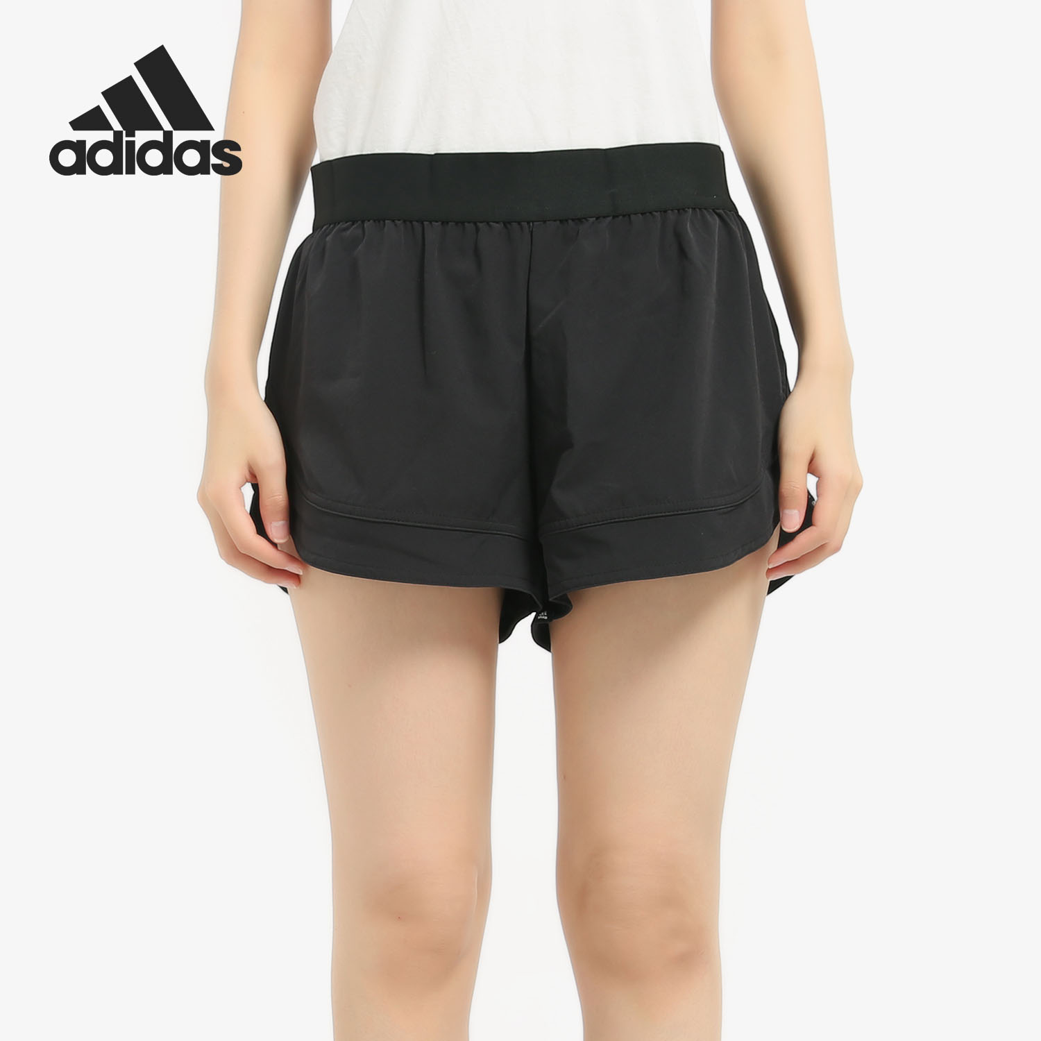 Adidas/阿迪达斯正品新款smc P ESS SHORT女子梭织短裤 DT9335