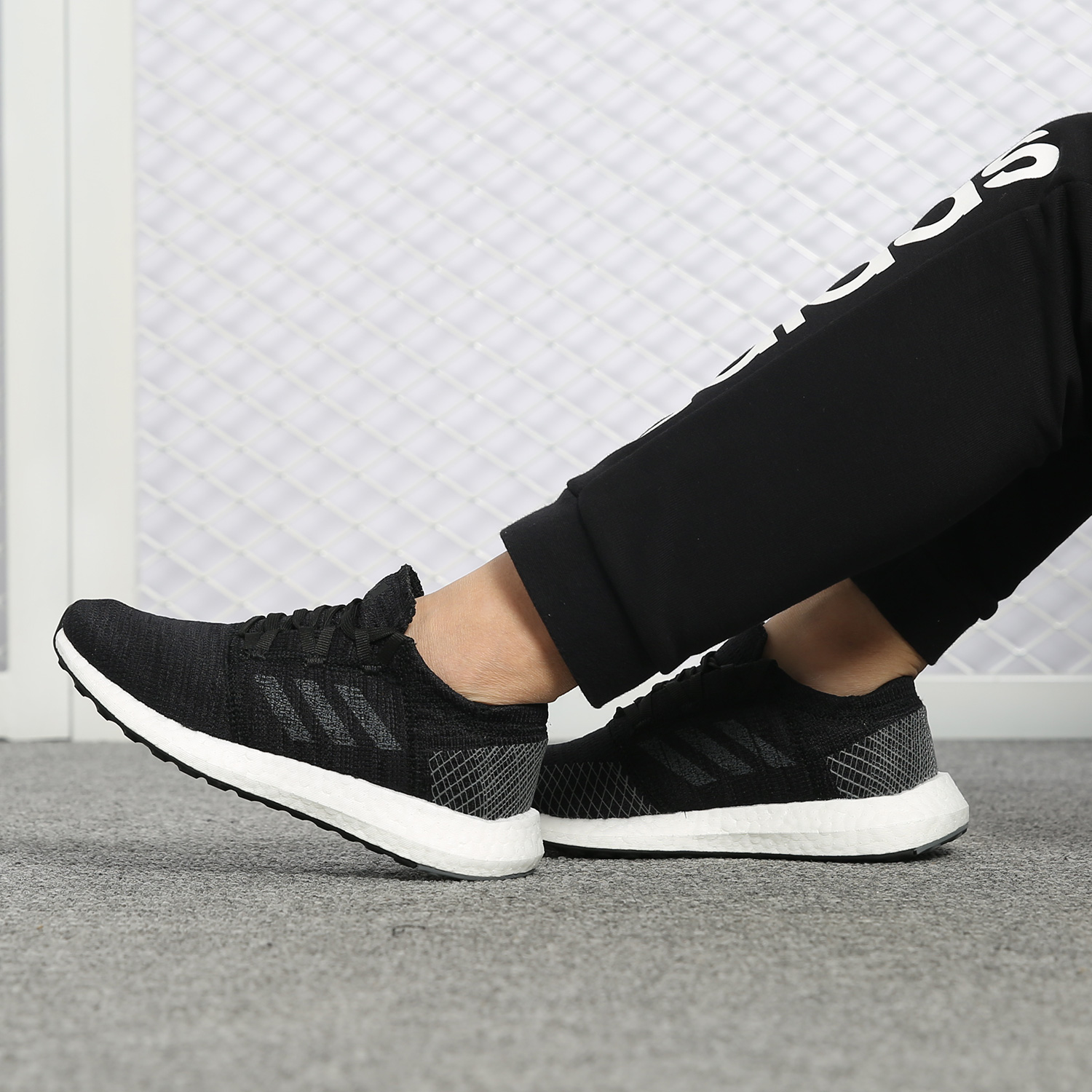 Adidas/阿迪达斯正品女鞋跑步鞋Pure BOOST GO W休闲运动鞋B75665