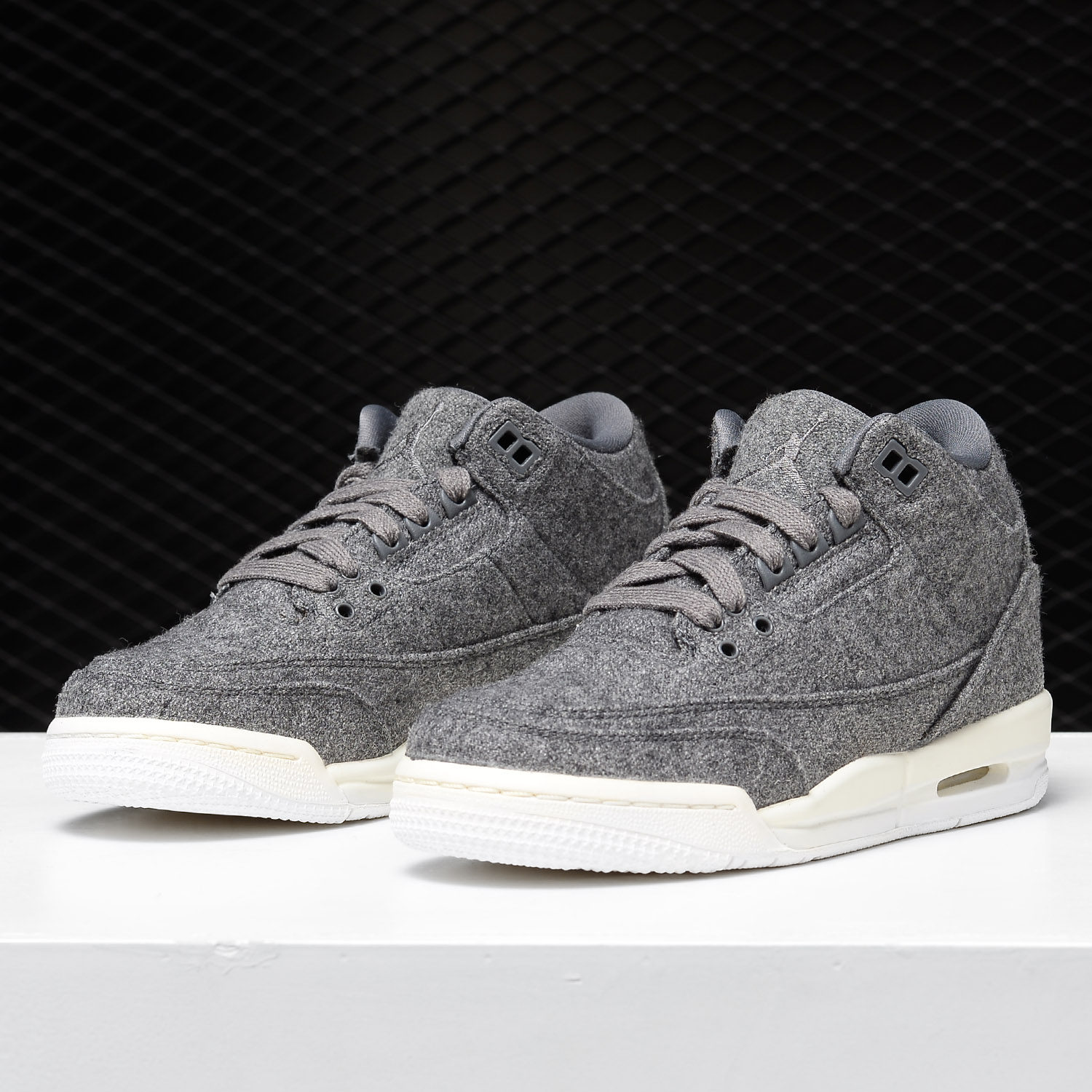 Nike/耐克正品Air Jordan 3 Dark Grey AJ3 乔3 儿童运动鞋861427