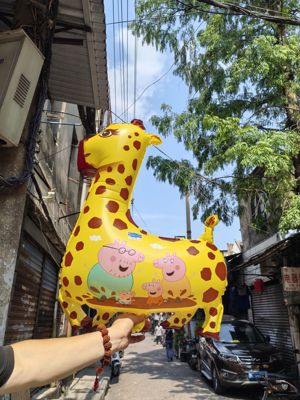 新款卡通佩奇长颈鹿气球飘空儿童生日派对装饰布置道具六一儿童节