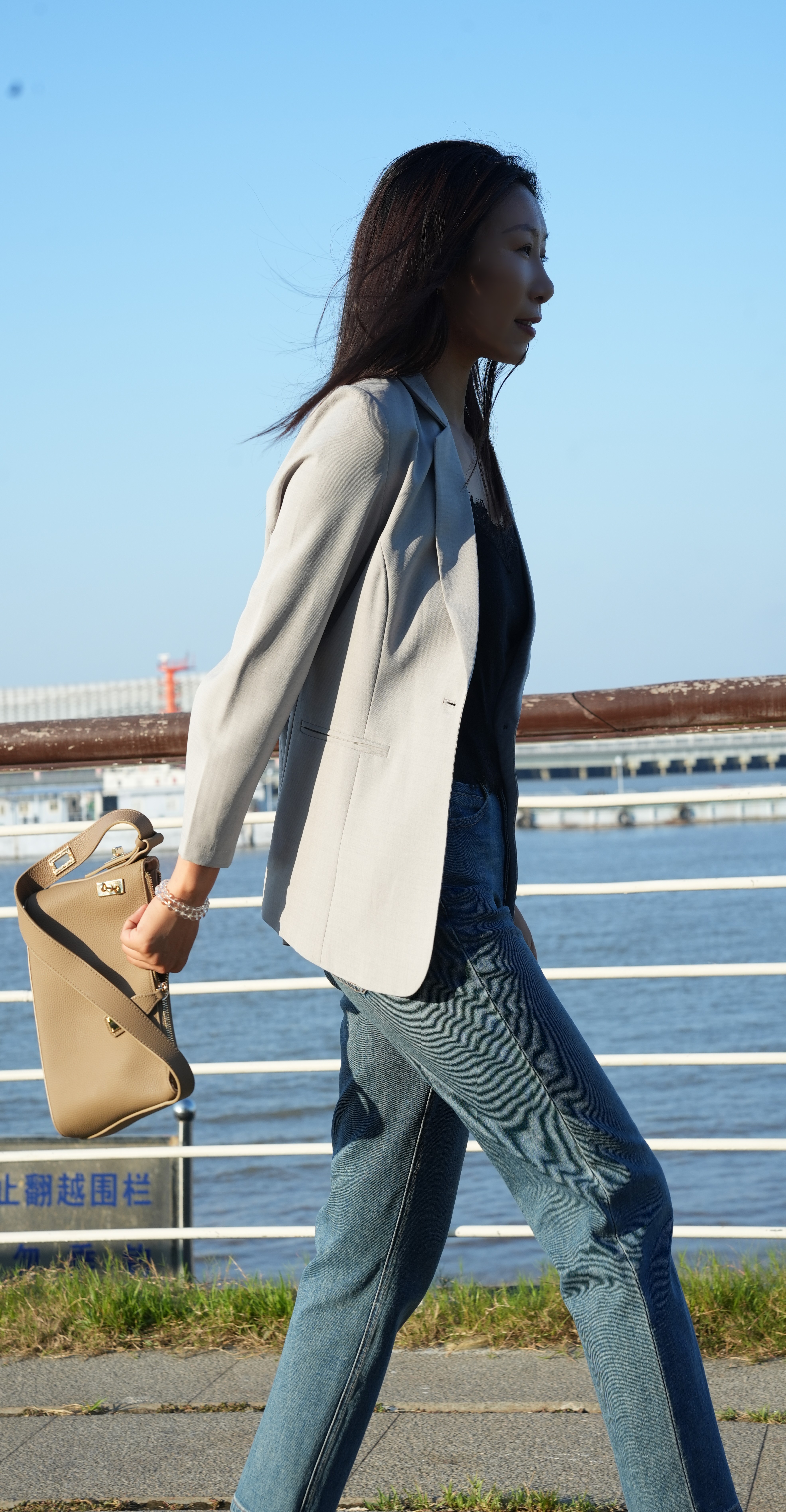 老钱风休闲宽松翻领收腰垂感修身显瘦女款西装外套