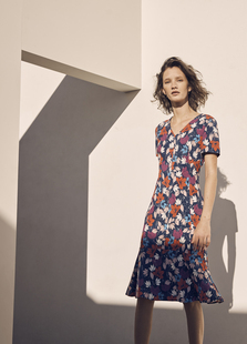 新春特惠澳洲精品领鱼尾短袖 连衣裙现货少量