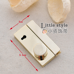 单按钮钥匙孔锁 5.5*3cm 按压式锁扣 包袋配件口金锁 皮包箱包锁W