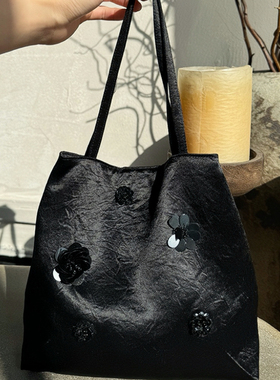 新款高级感刺绣花朵亮片手拿包晚宴派对迷你手袋女士时尚百搭小包