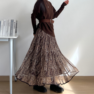 实拍气质复古印花半身裙2026春夏新款 台湾纱显瘦垂感印花网纱裙