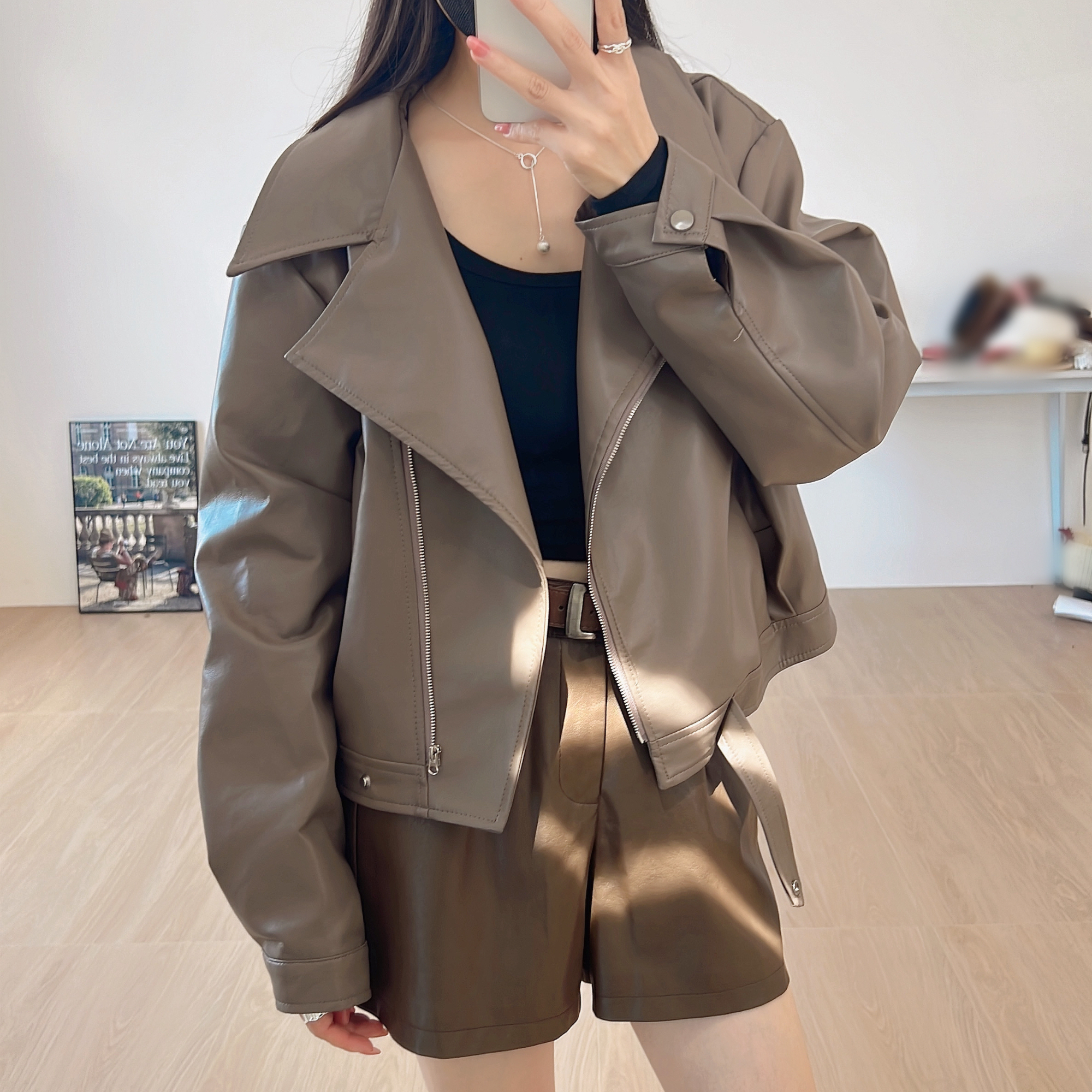 实拍秋冬美拉德翻领PU皮衣外套女宽松复古甜酷风机车夹克外套上衣