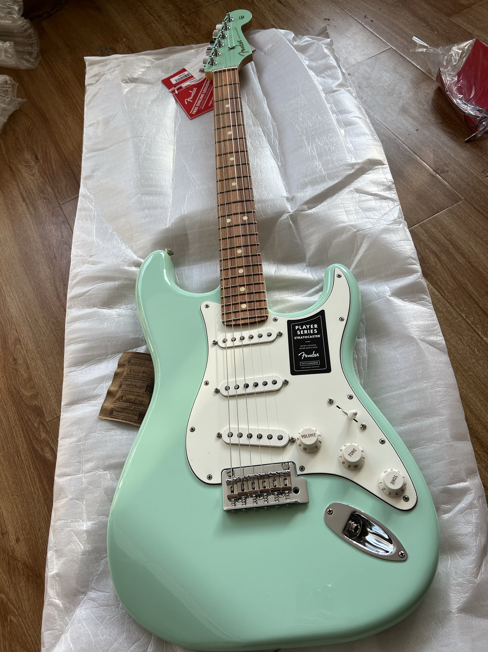 Fender 限量烤枫木芬达player玩家系列墨芬编号014-4503-557