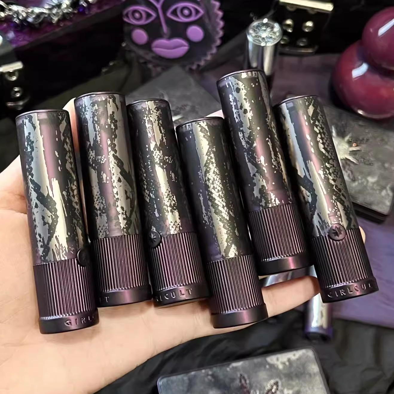 江湖系列Girlcult构奇情话唇霜女