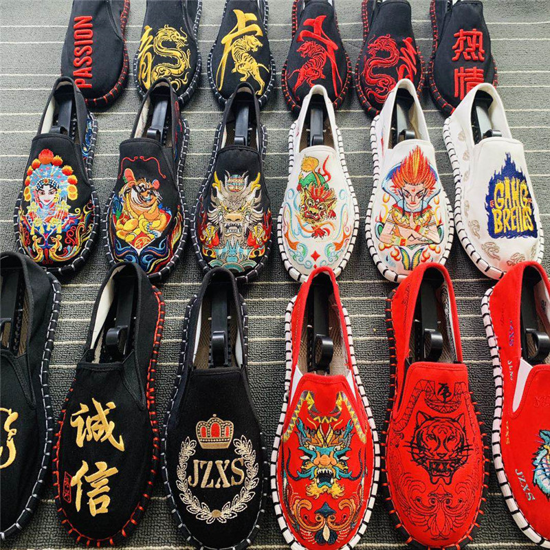 刺绣布鞋男士精神小伙情侣鞋低帮