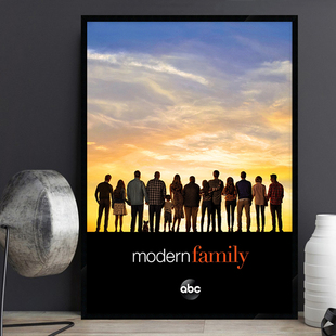 Modern Family 摩登家庭美剧电影海报装饰画文艺餐厅酒吧床头壁画
