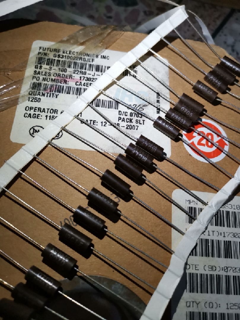 IRC 3W 22R 无磁性音频发烧绕线电阻器 GS-3 5*14MM 22欧