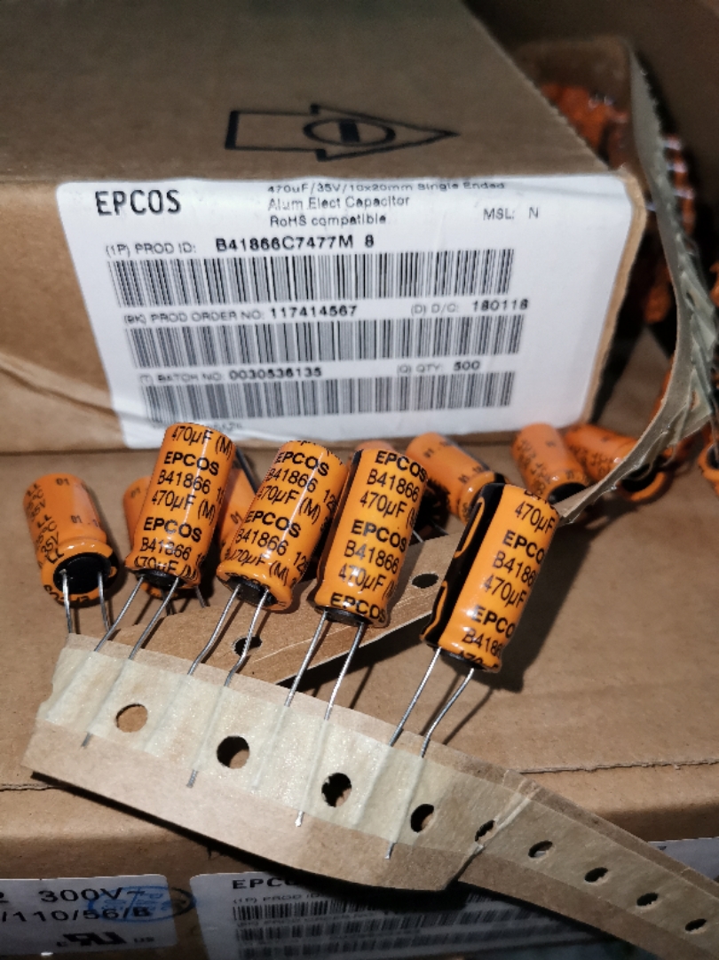 B41866C7477M 35V470UF/35V EPCOS 高温 125℃电解电容器 10*20