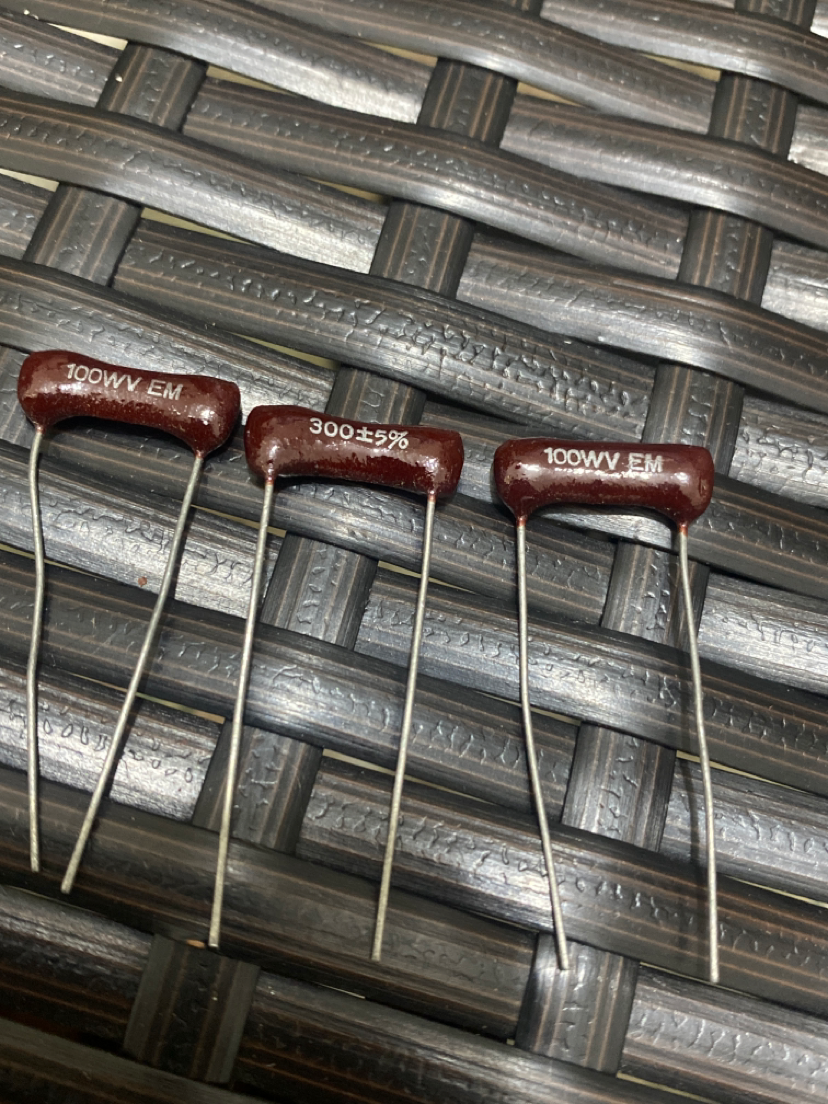 300PF可代330P银云母电容器