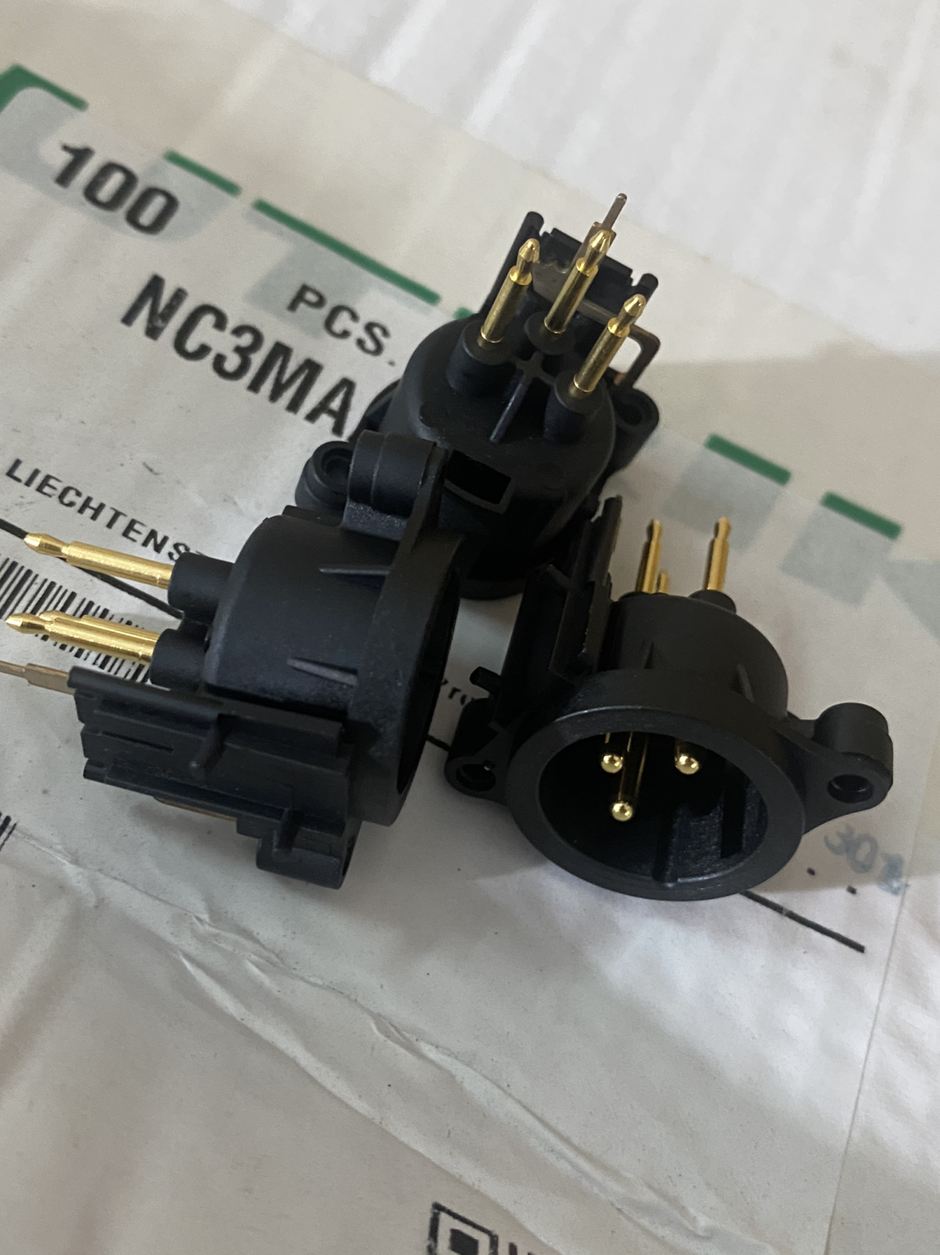 纽崔克XLR卡农座直脚瑞士