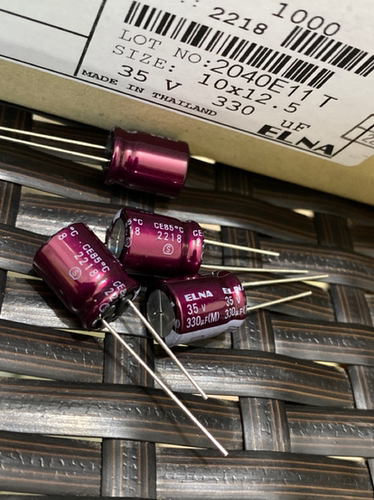 ELNA伊娜35V330UF紫红袍电容器