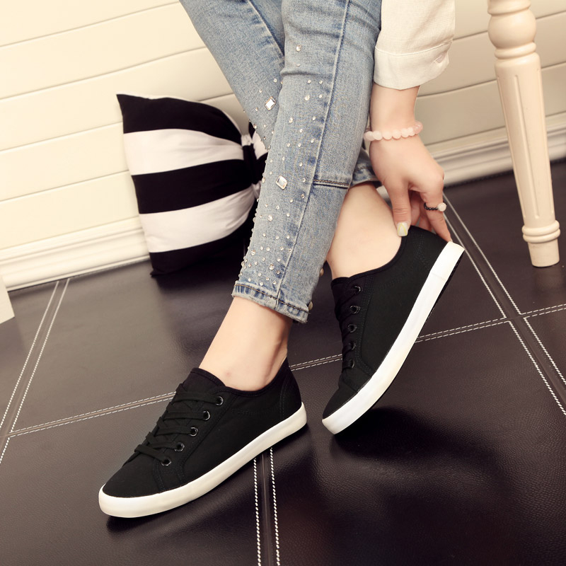 人本大码百搭风黑色系带休闲鞋