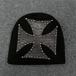 Pullover hat, trendy dome print with rivets